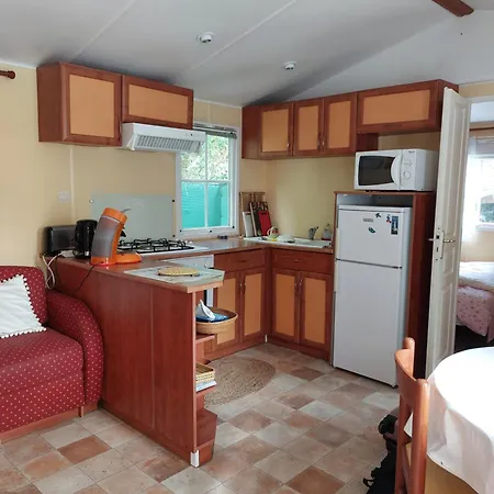 Mobil Sans Vis A Vis * Saint-Georges-de-Didonne